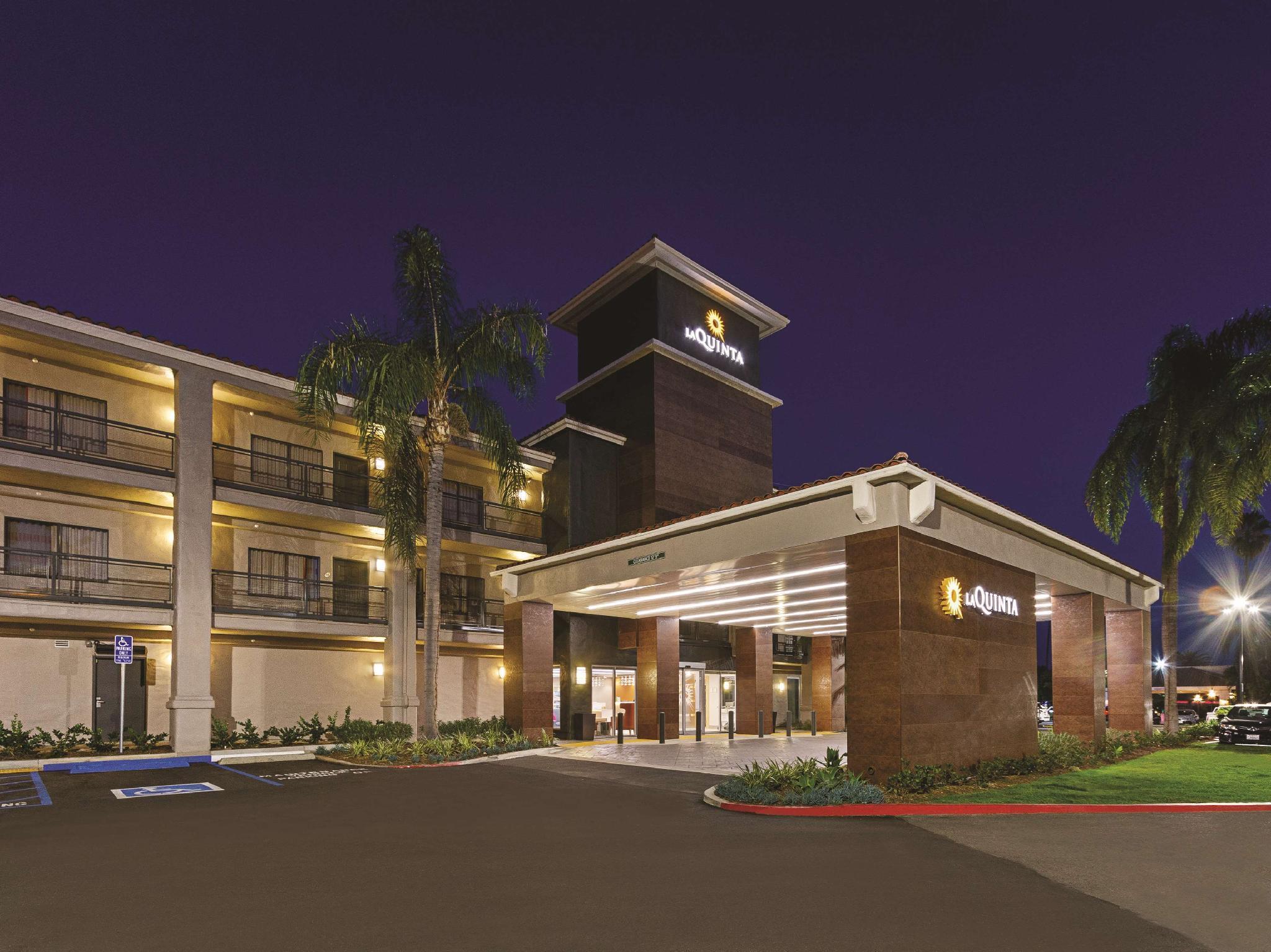 La Quinta By Wyndham Orange County Airport Ξενοδοχείο Σάντα Άνα Εξωτερικό φωτογραφία