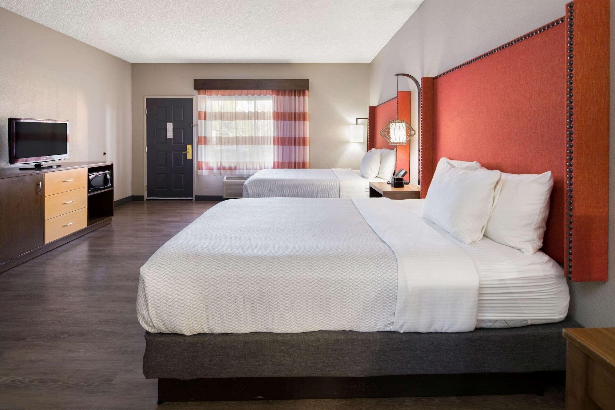 La Quinta By Wyndham Orange County Airport Ξενοδοχείο Σάντα Άνα Εξωτερικό φωτογραφία