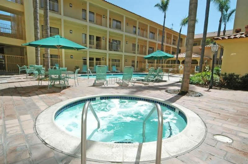 La Quinta By Wyndham Orange County Airport Ξενοδοχείο Σάντα Άνα Εξωτερικό φωτογραφία